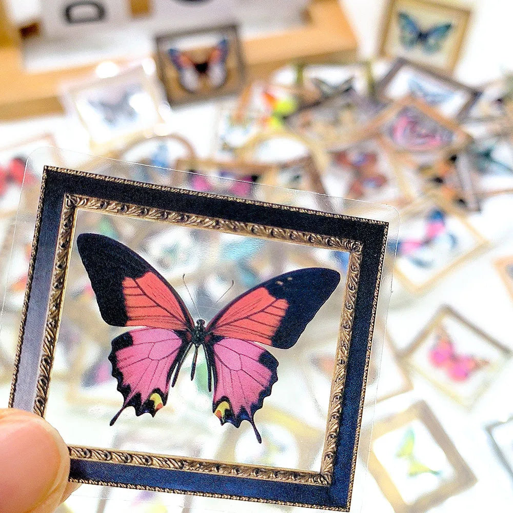 🦋🏛️ 52-pack Fjärilsgalleri – Vintage Ramar & Vackra Vingslag i Vattentålig Vinyl